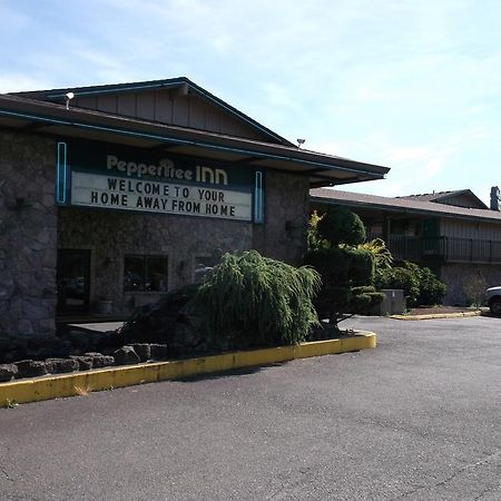 Pepper Tree Inn Beaverton Zewnętrze zdjęcie