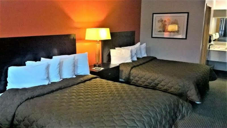 Pepper Tree Inn Beaverton Zewnętrze zdjęcie